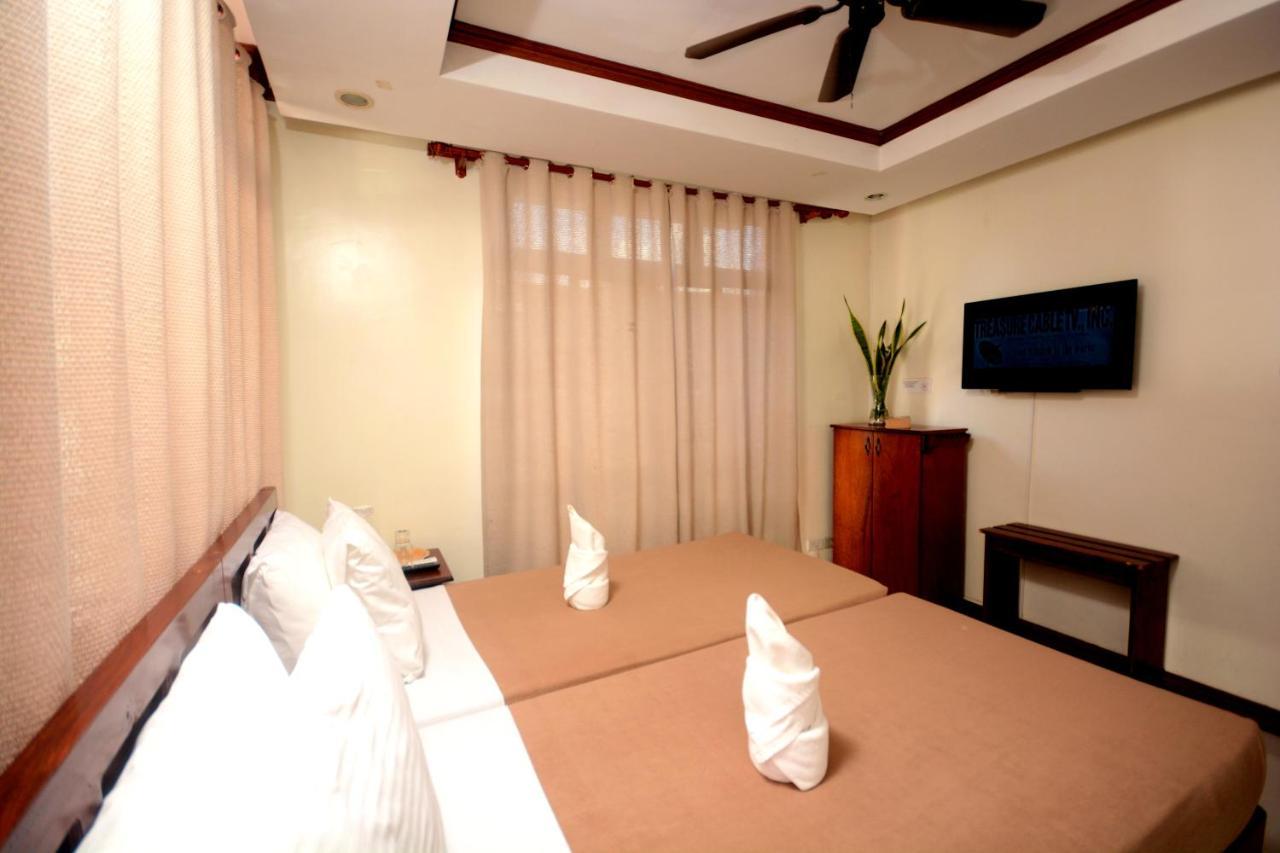 Ipil Suites Ель-Нідо Екстер'єр фото